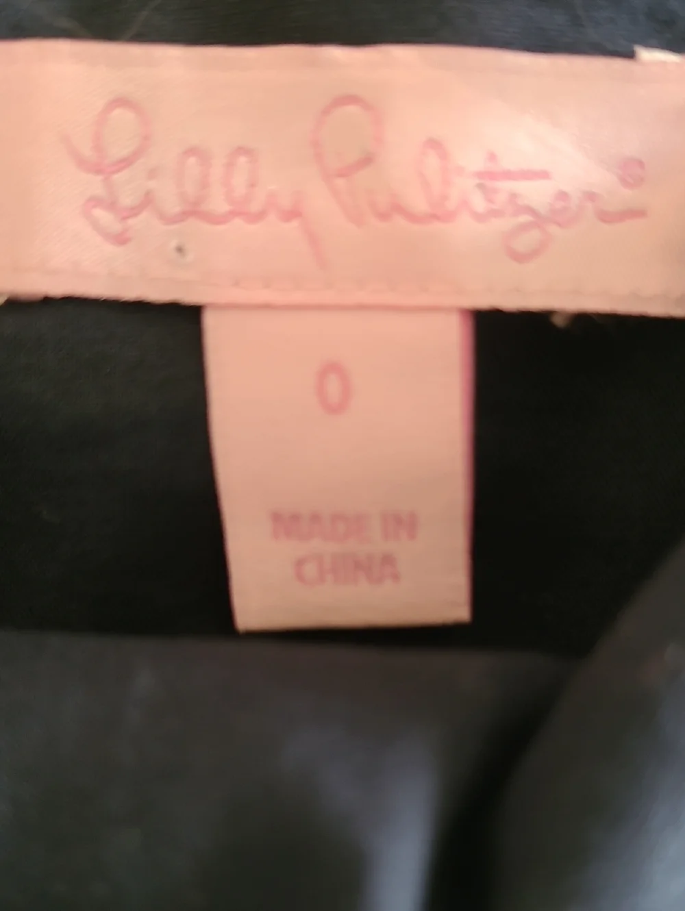Lilly Pulitzer Navy Sleeveless Shift Dress with Yellow Beaded Neckline >like NEW - Picture 6 of 6